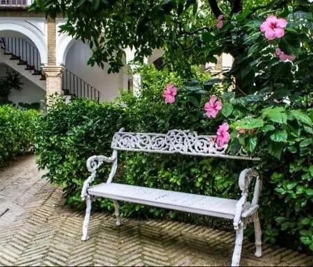 Apartamento De Dos Dormitorios En Plaza Alfaro Seville Exterior photo